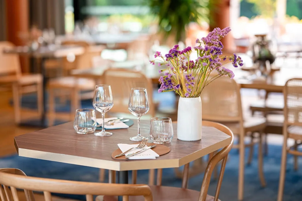 Restaurant La Table - Maison OBONO